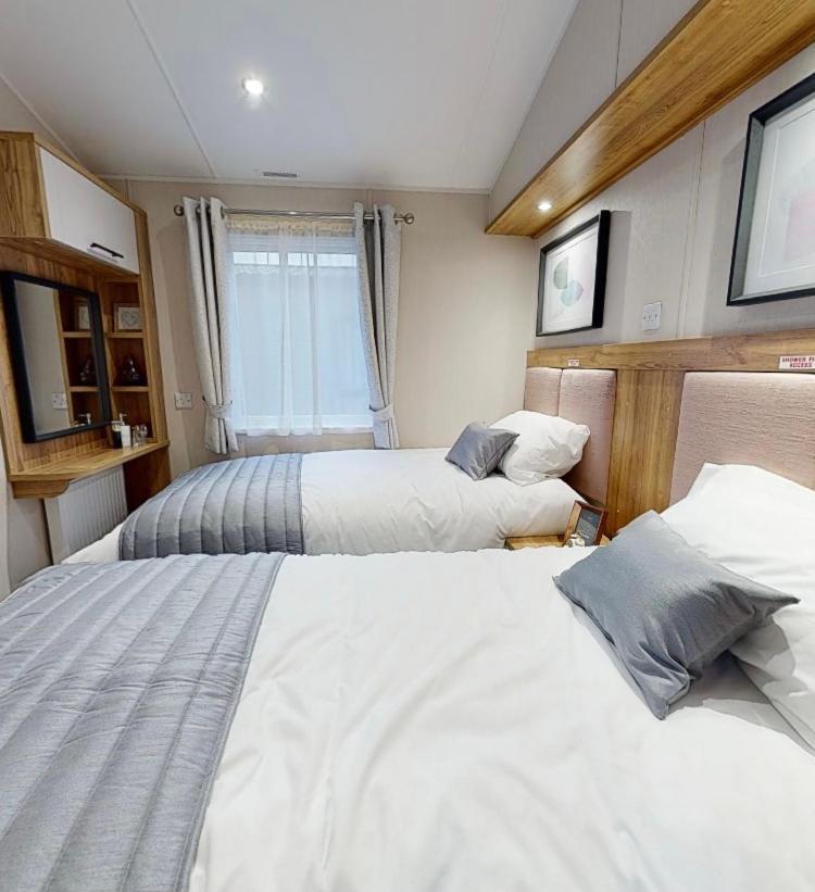 Presthaven Resort Haven Luxury 2023 Caravan Prestatyn Exterior foto